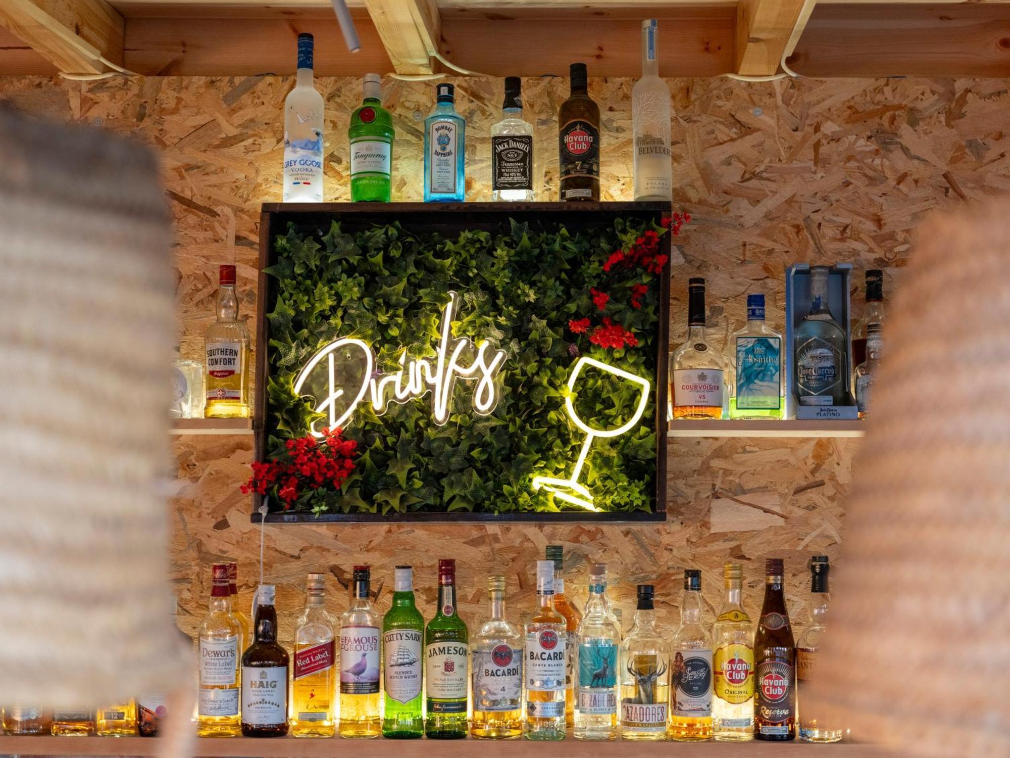 Parosland Hotel Alikí Kültér fotó